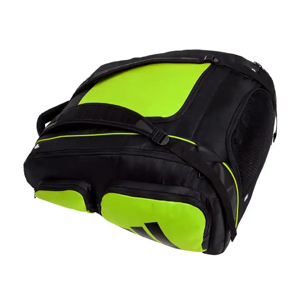 Bolso de padel para hombre adidas protour 3.2 en color lima, acostado