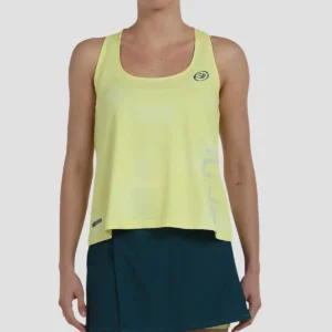 Vista frontal de la polera de padel para mujer de la marca bullpadel en color oidio yema